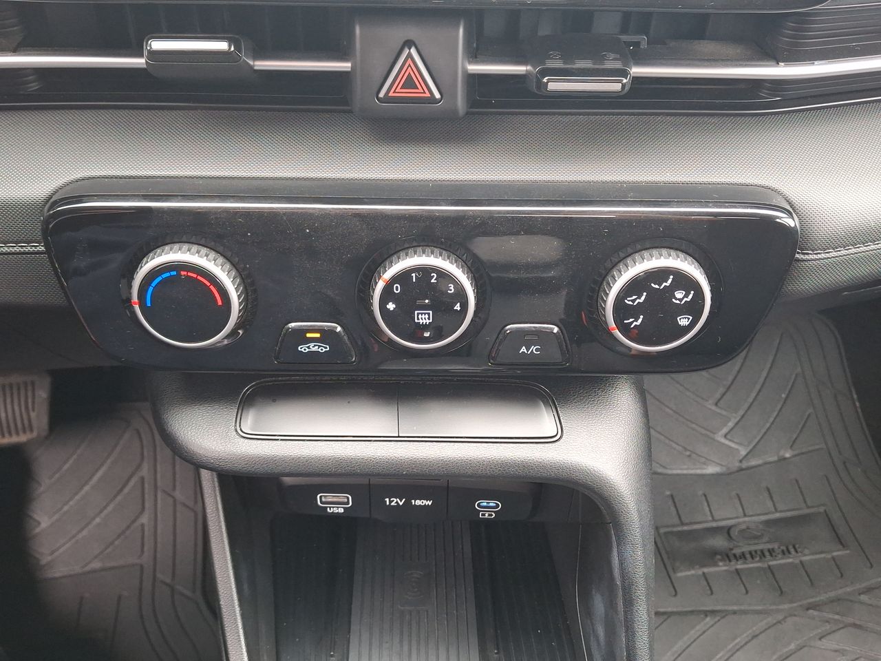HYUNDAI - 30