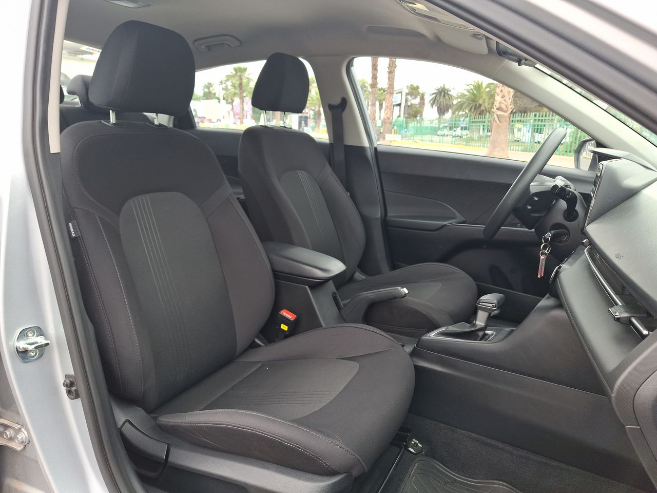 HYUNDAI - 33