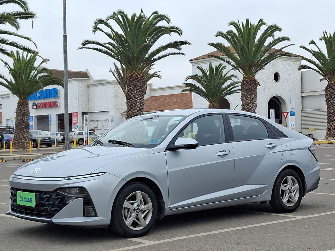 HYUNDAI - 3