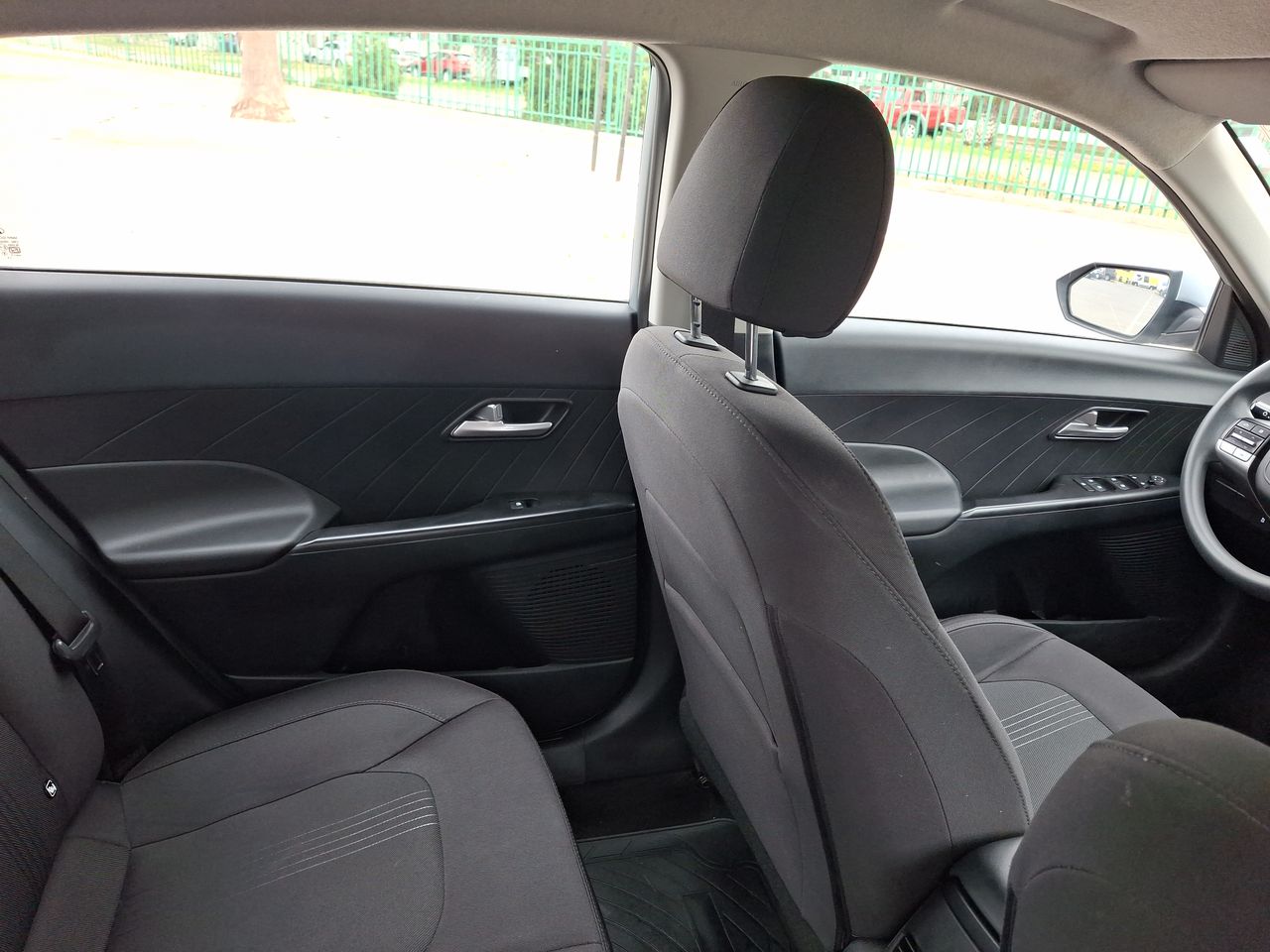 HYUNDAI - 15