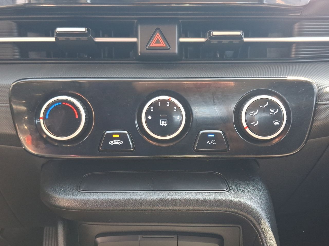 HYUNDAI - 29