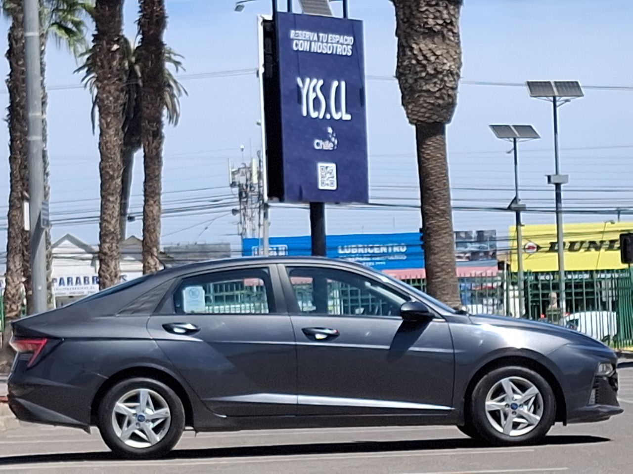 HYUNDAI - 8