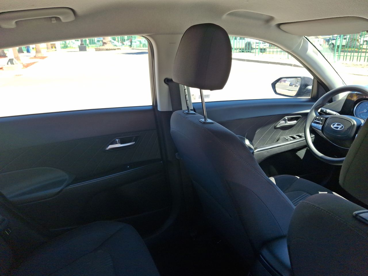 HYUNDAI - 15