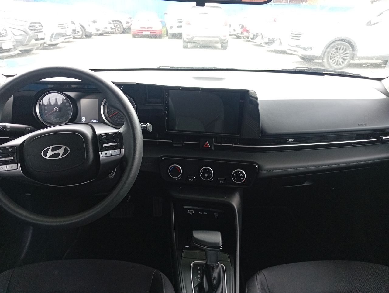 HYUNDAI - 15