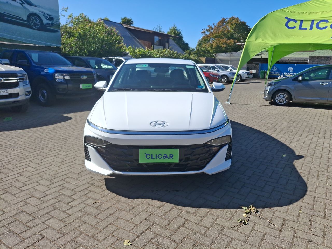 HYUNDAI - 2
