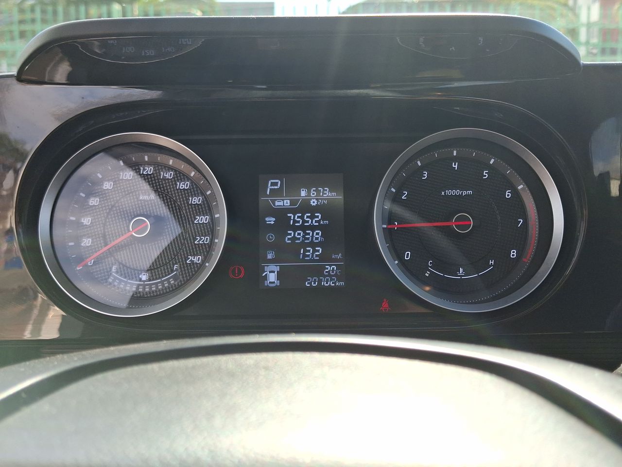 HYUNDAI - 26