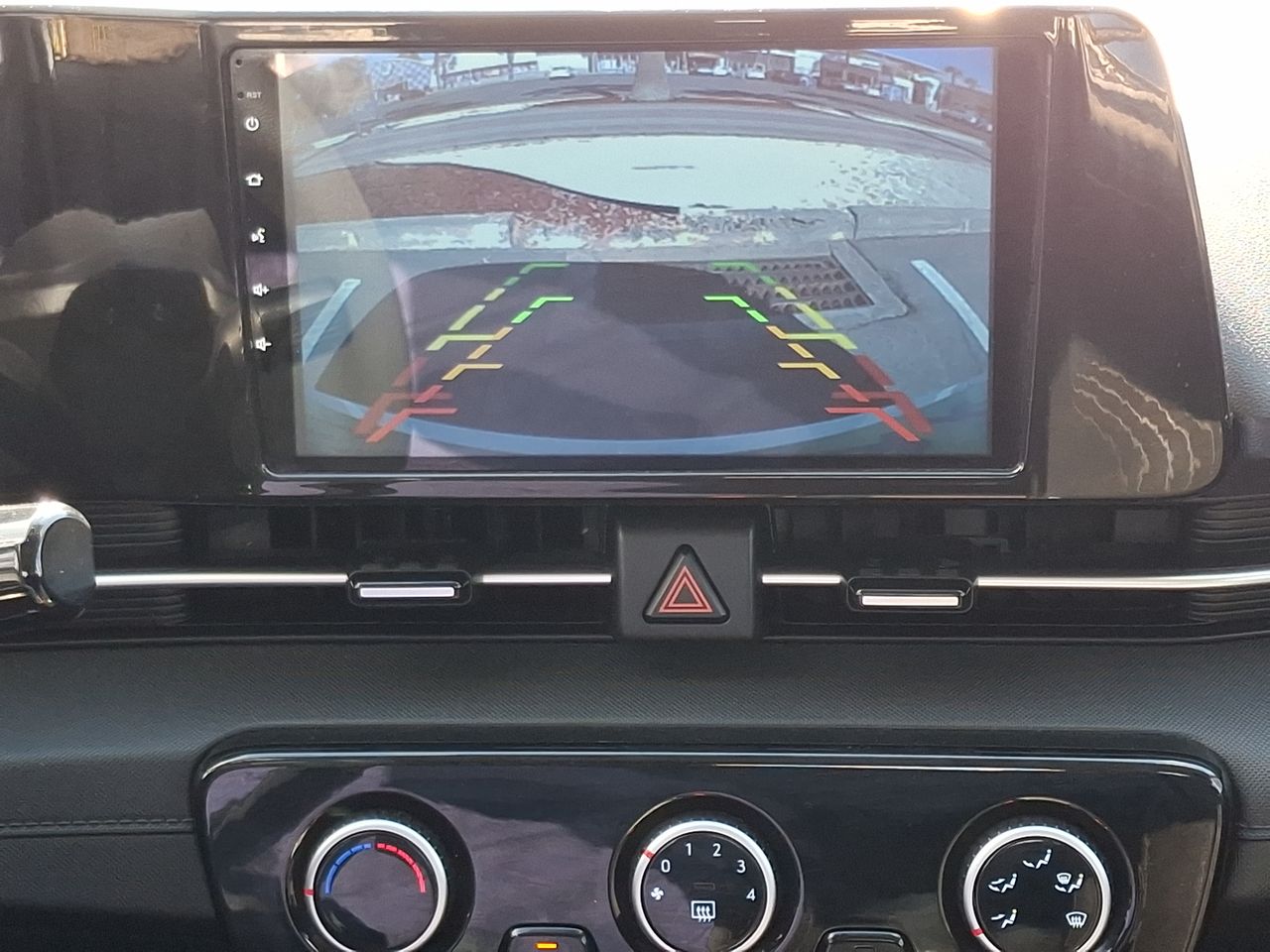 HYUNDAI - 28