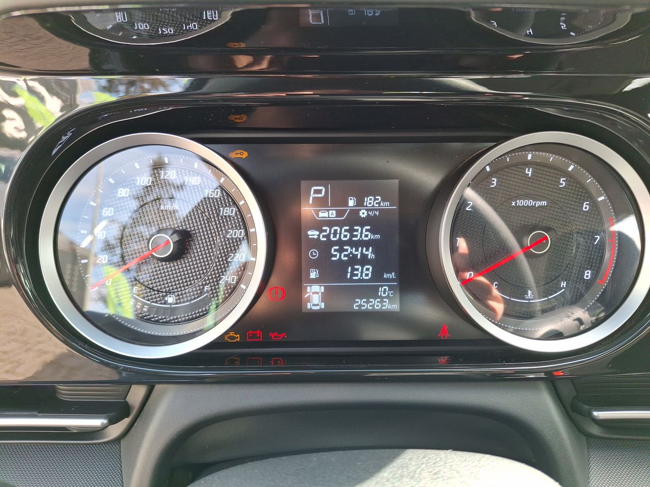 HYUNDAI - 26