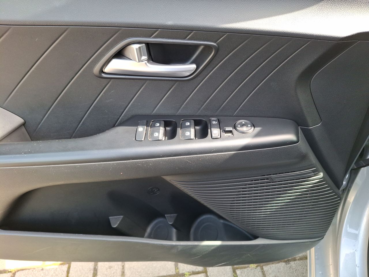 HYUNDAI - 21