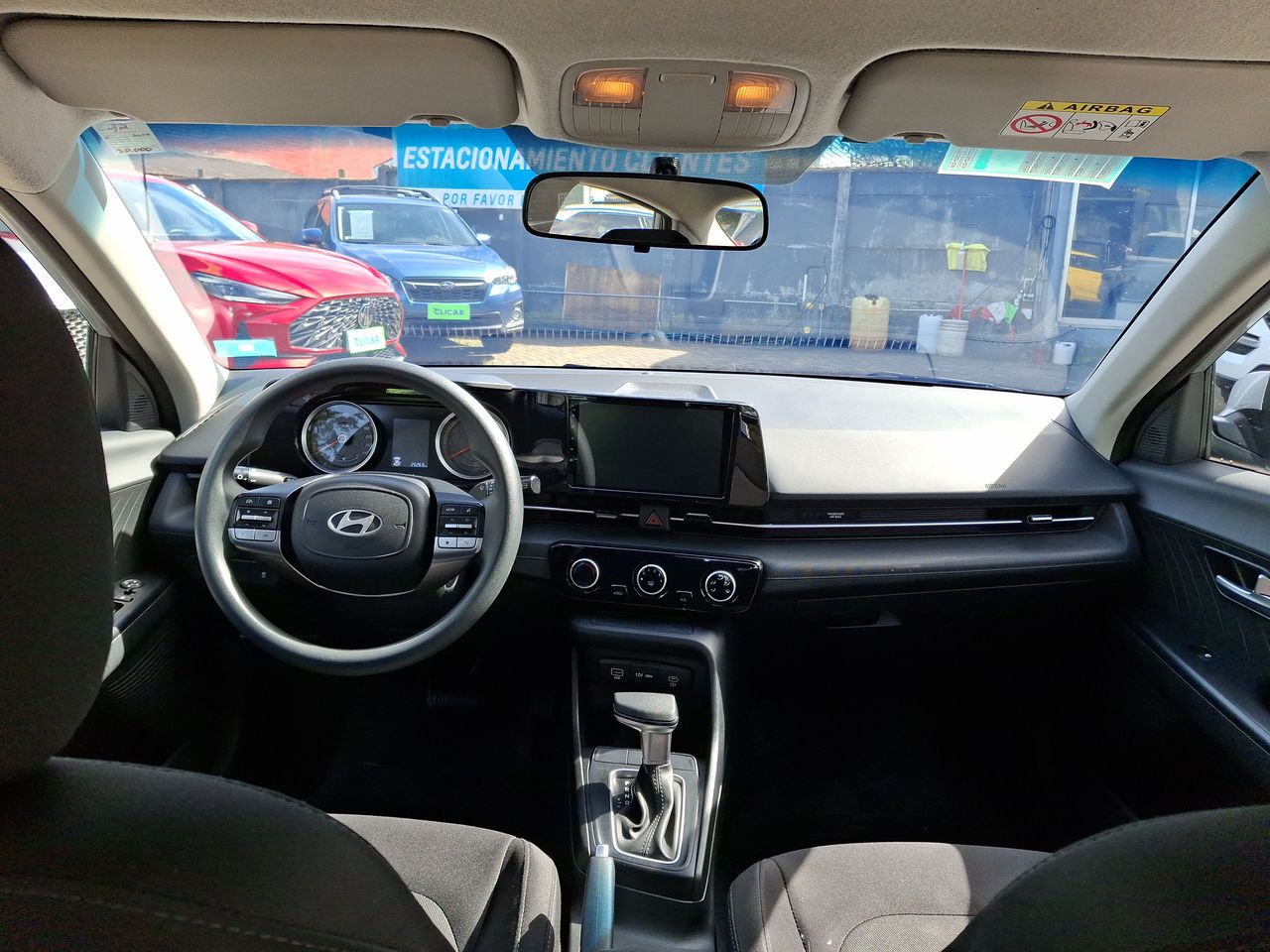HYUNDAI - 9