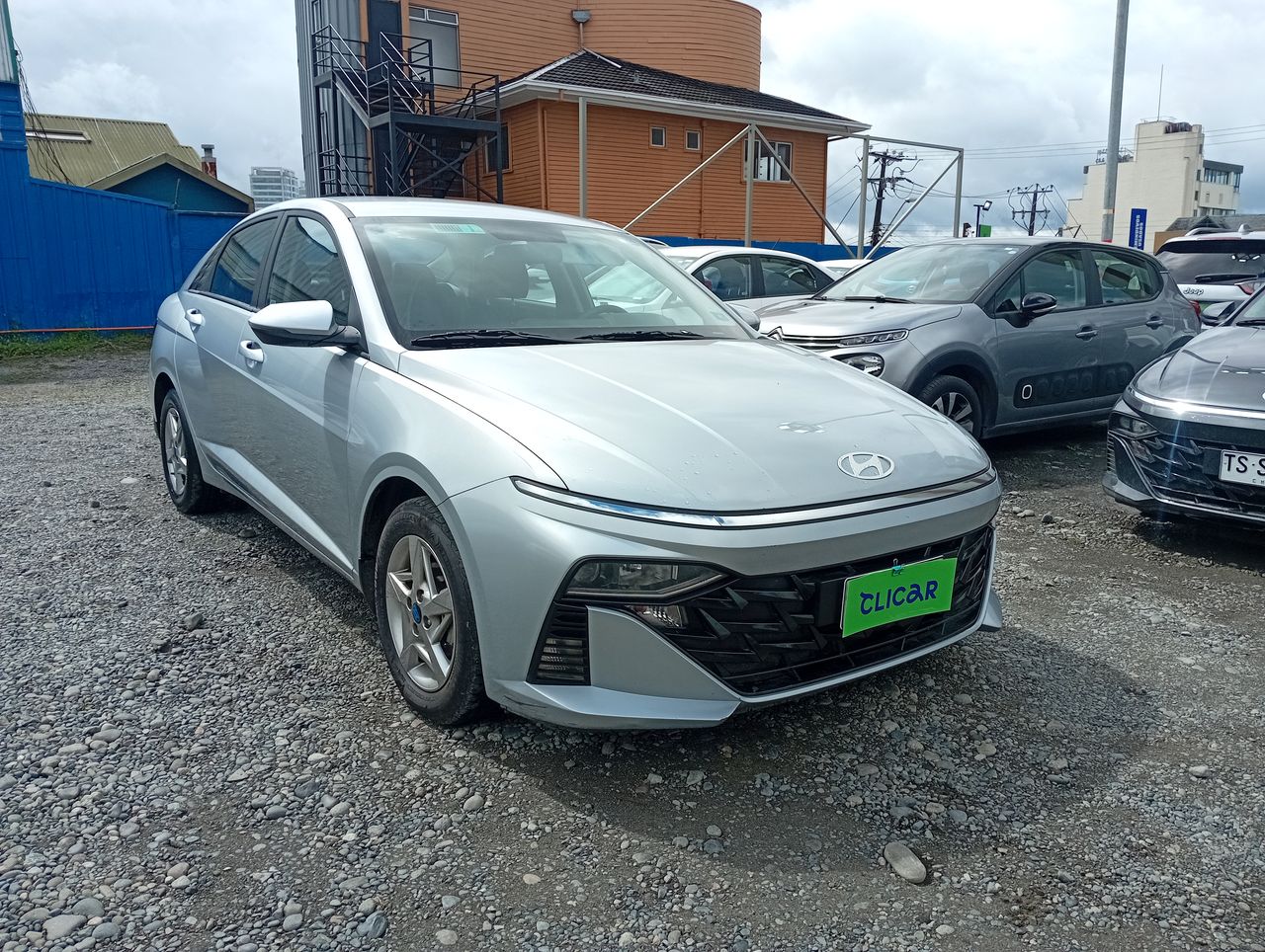 HYUNDAI - 1