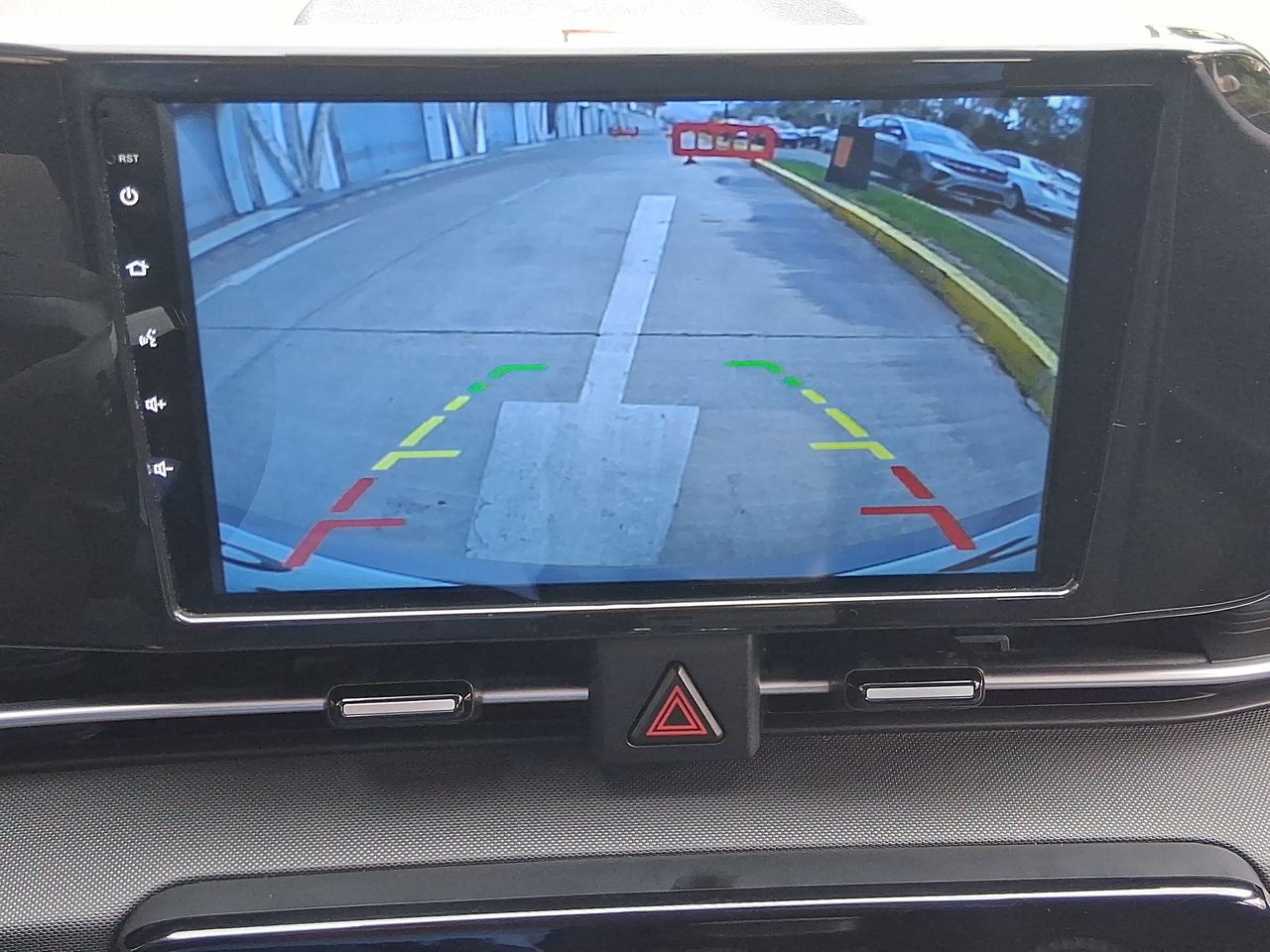 HYUNDAI - 26