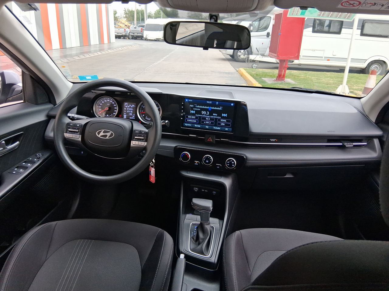 HYUNDAI - 29