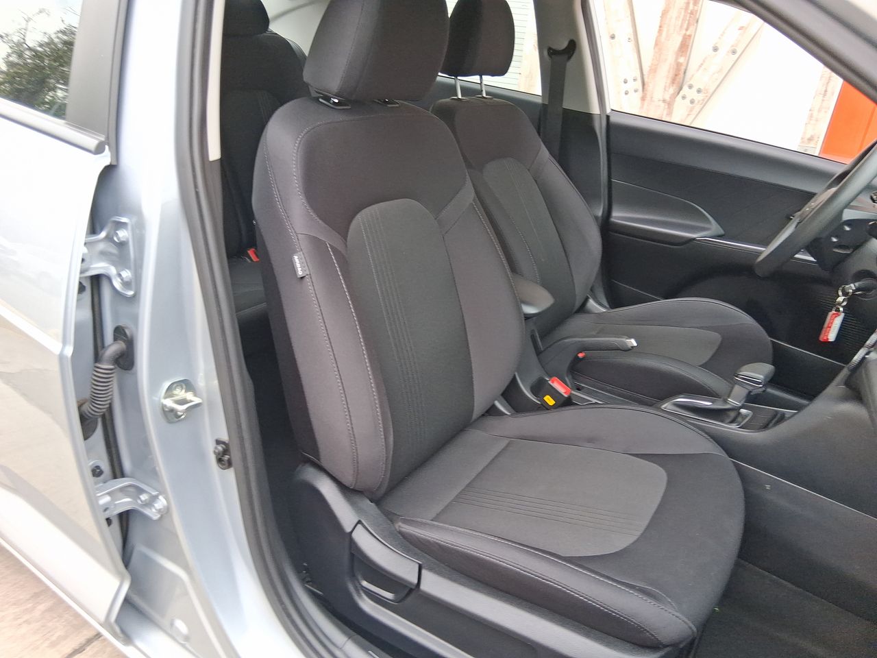 HYUNDAI - 30