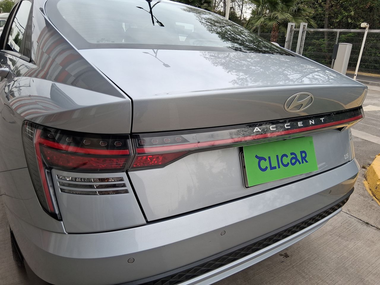 HYUNDAI - 17