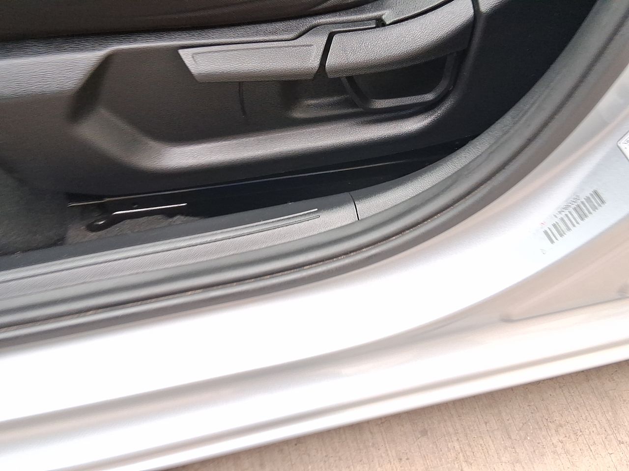 HYUNDAI - 20
