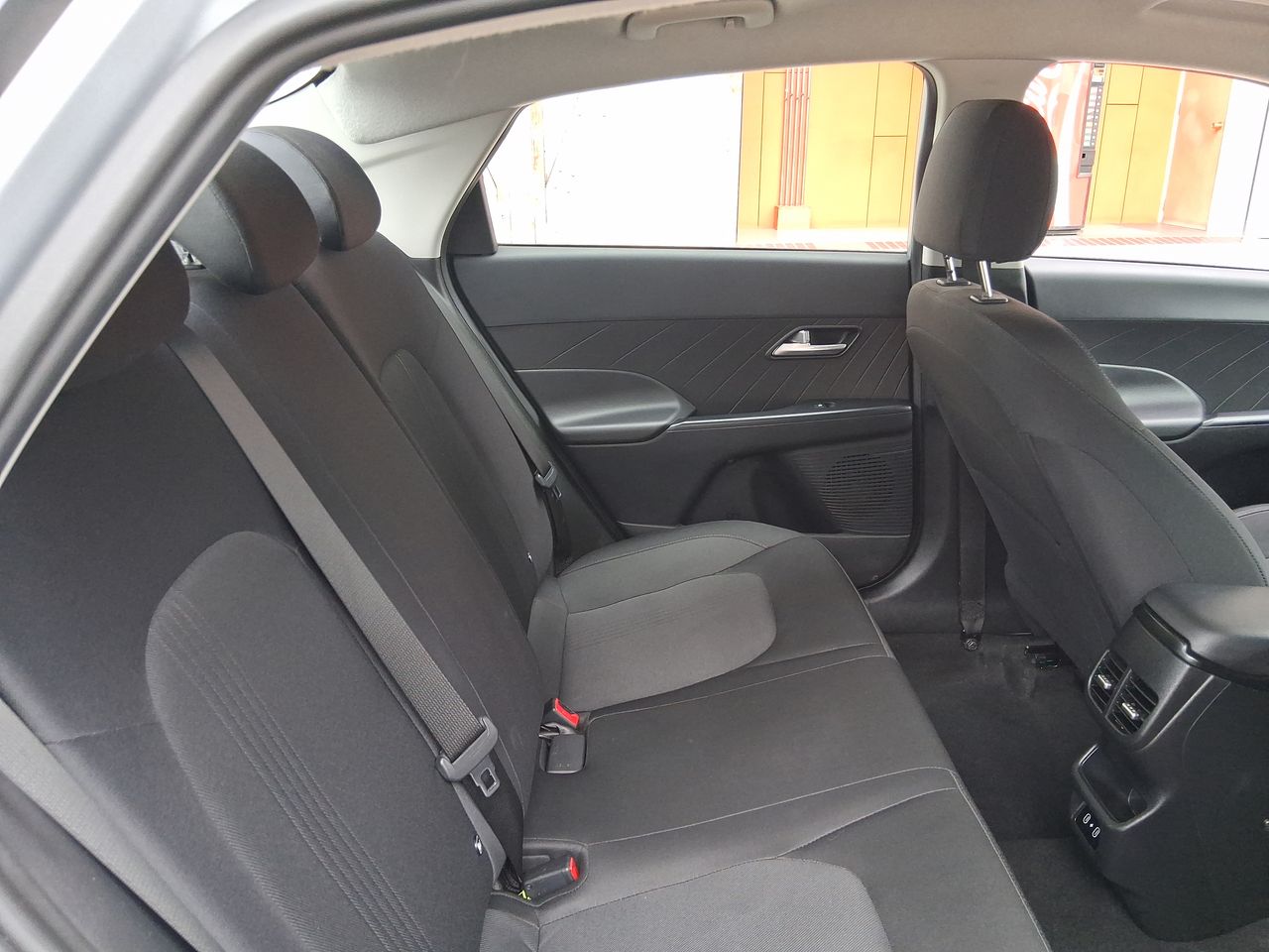 HYUNDAI - 11