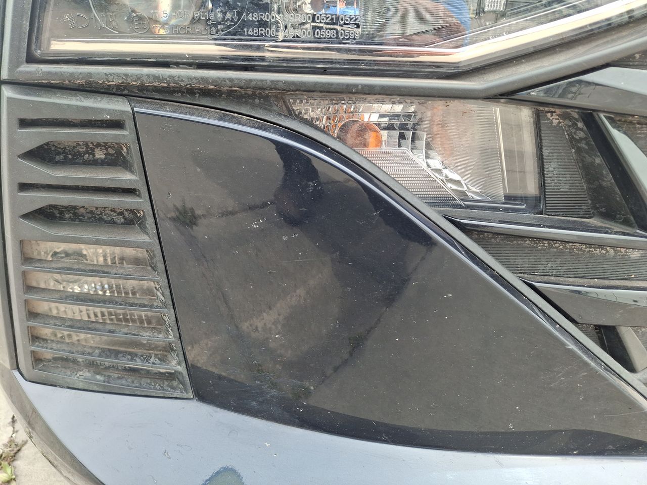 HYUNDAI - 18