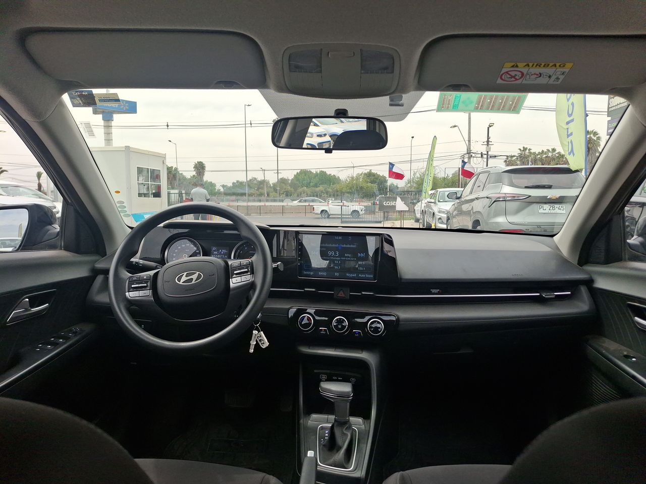 HYUNDAI - 9