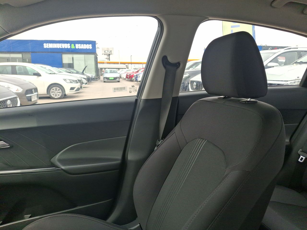 HYUNDAI - 11