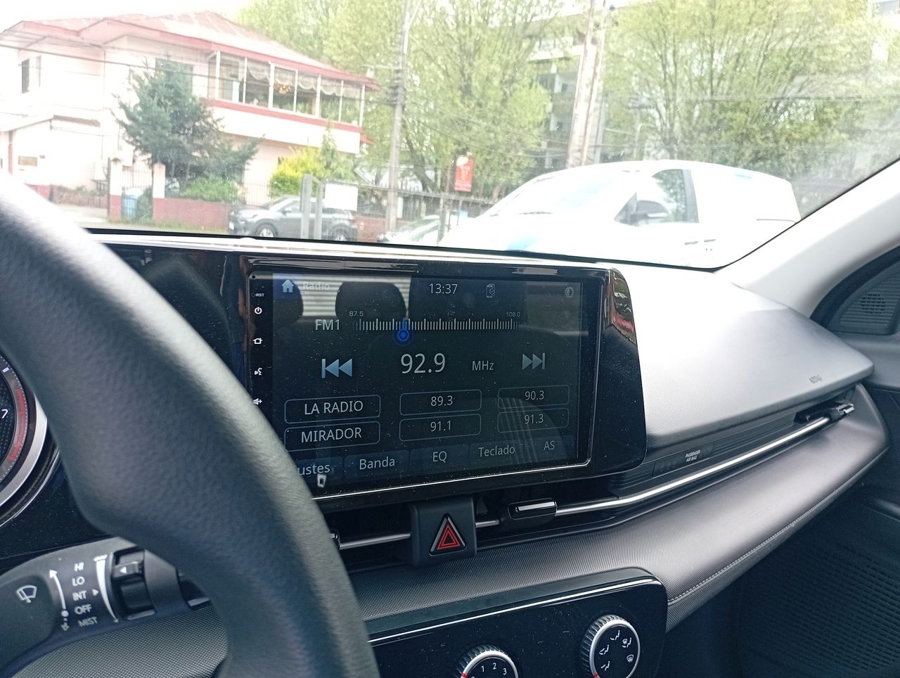 HYUNDAI - 26