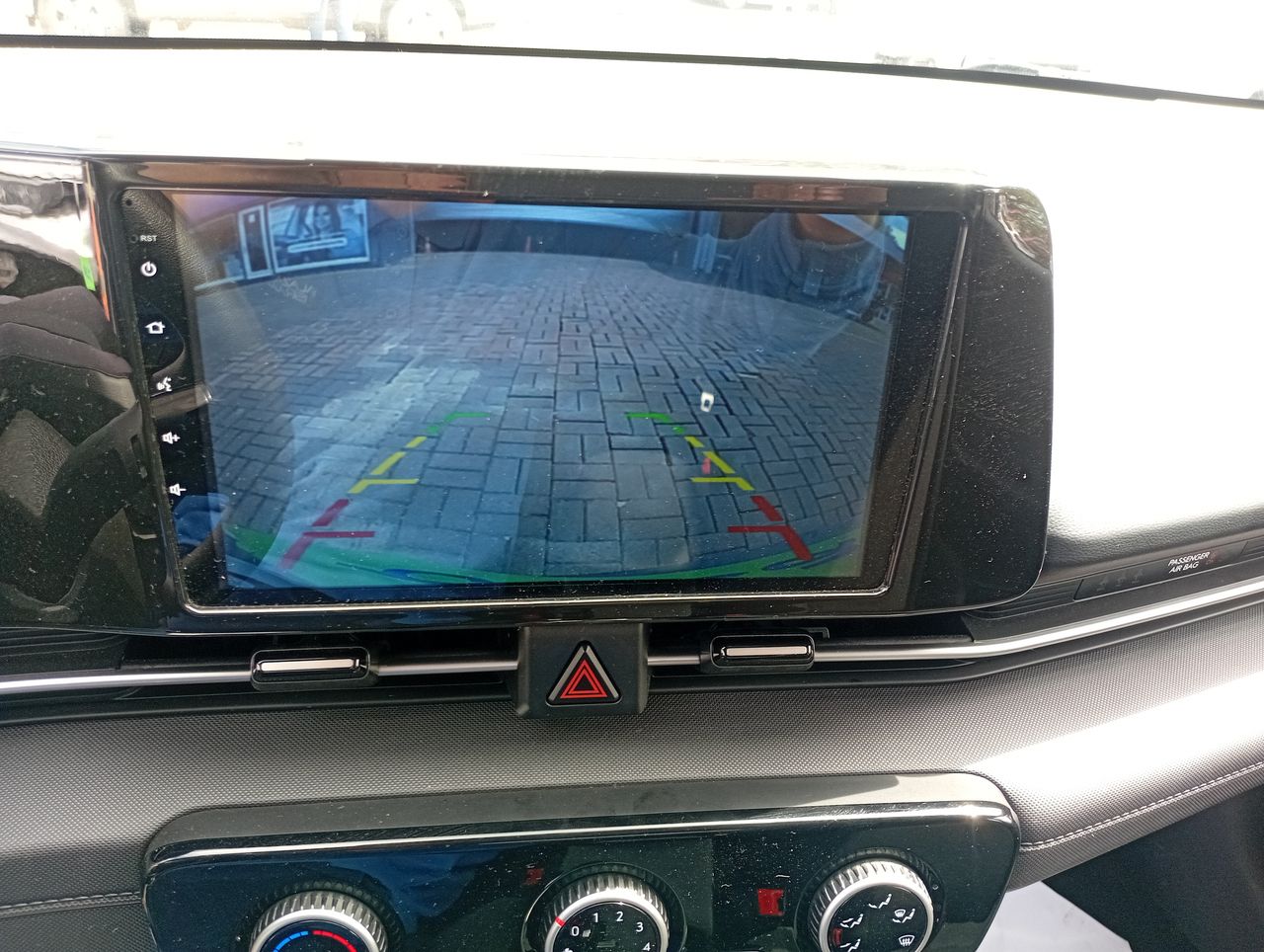 HYUNDAI - 27