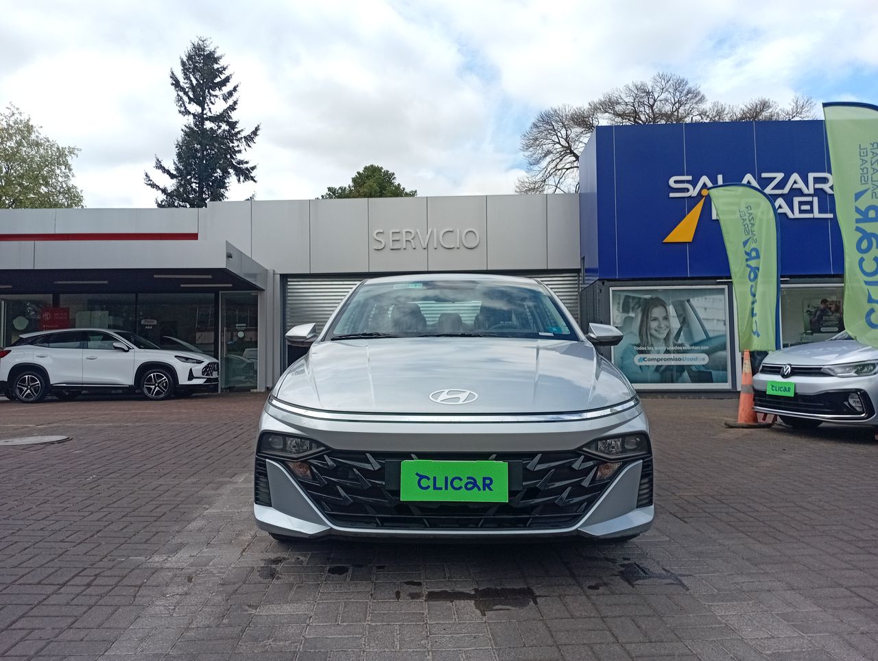 HYUNDAI - 2
