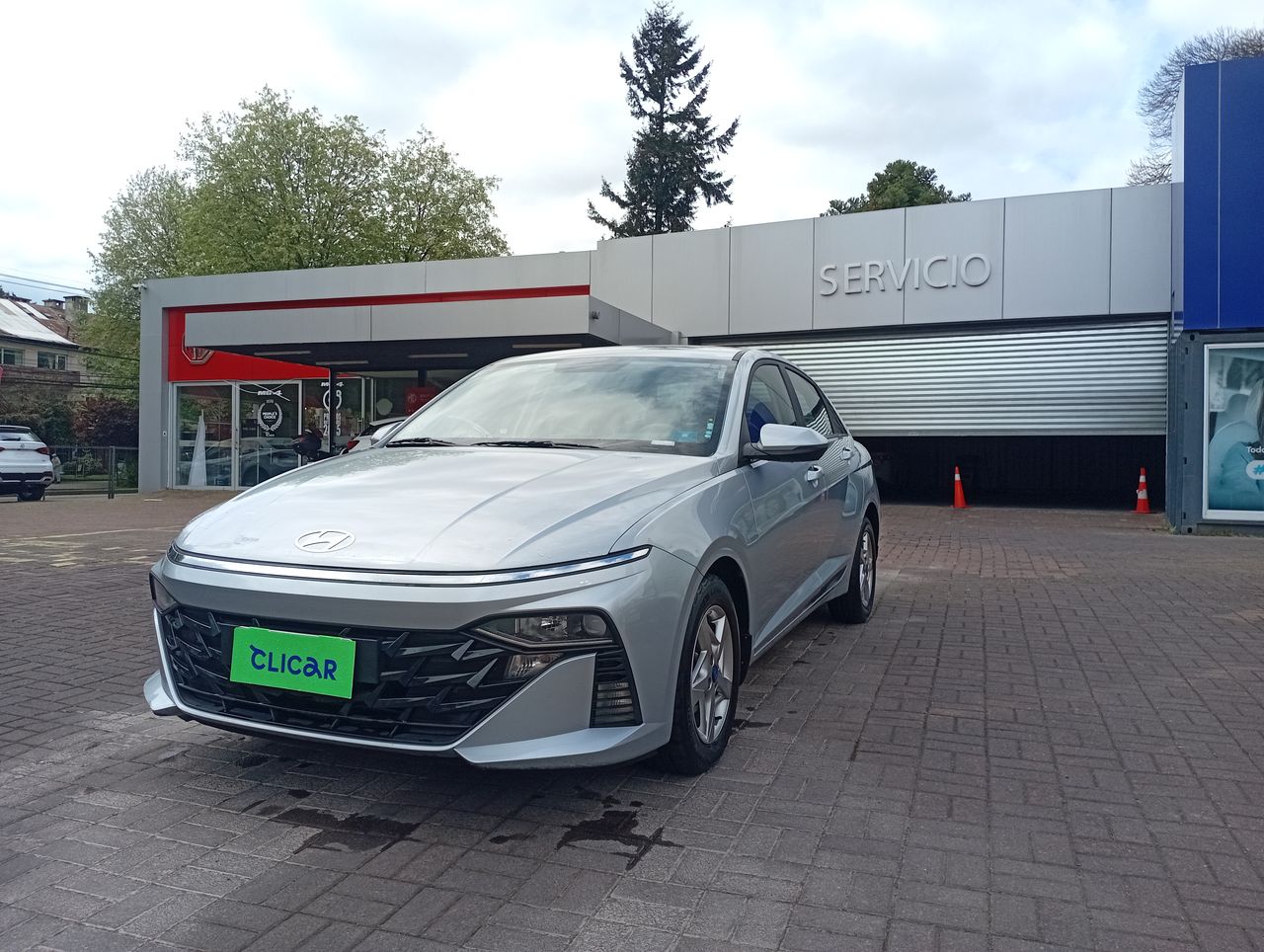 HYUNDAI - 3
