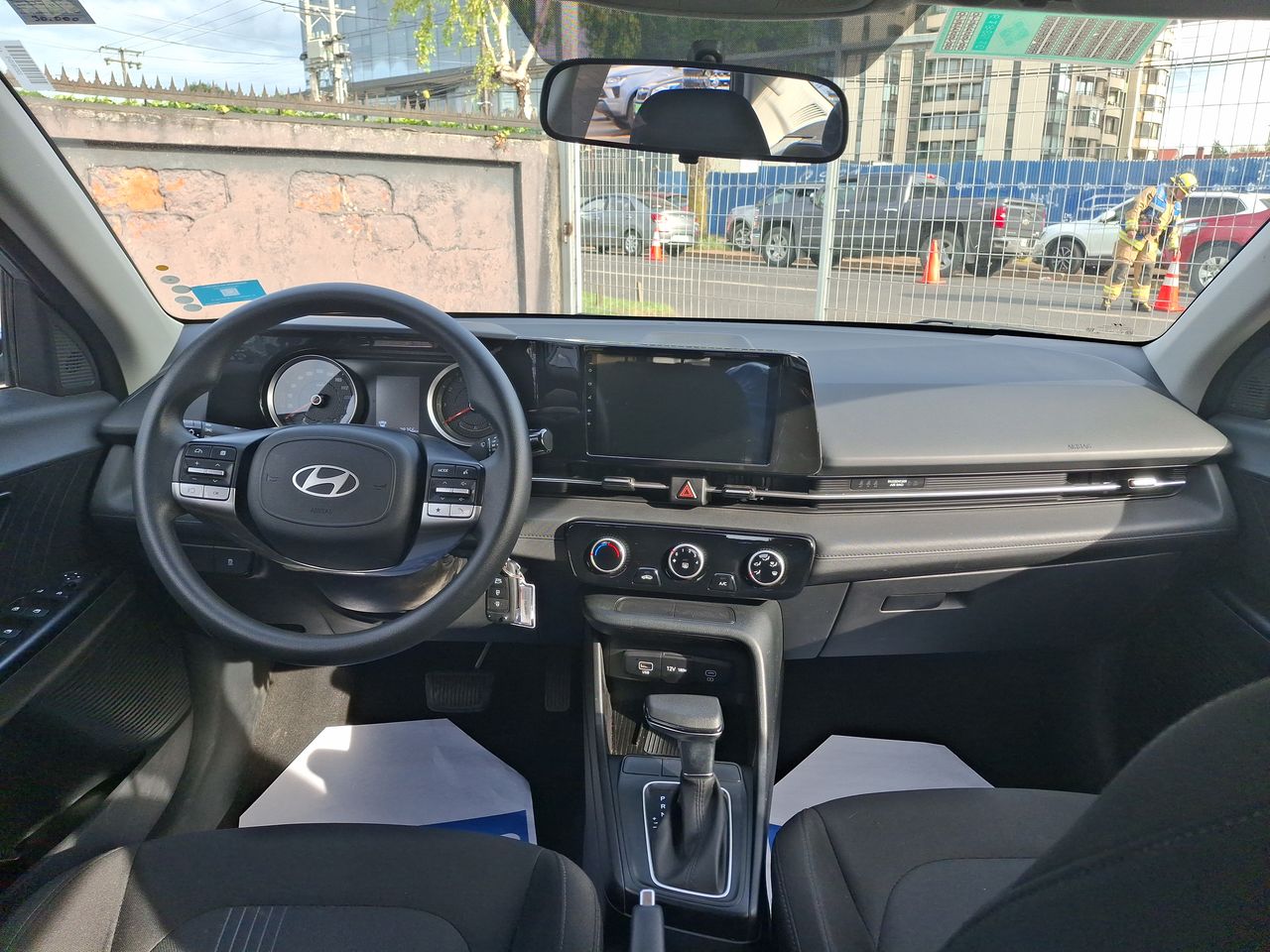 HYUNDAI - 31