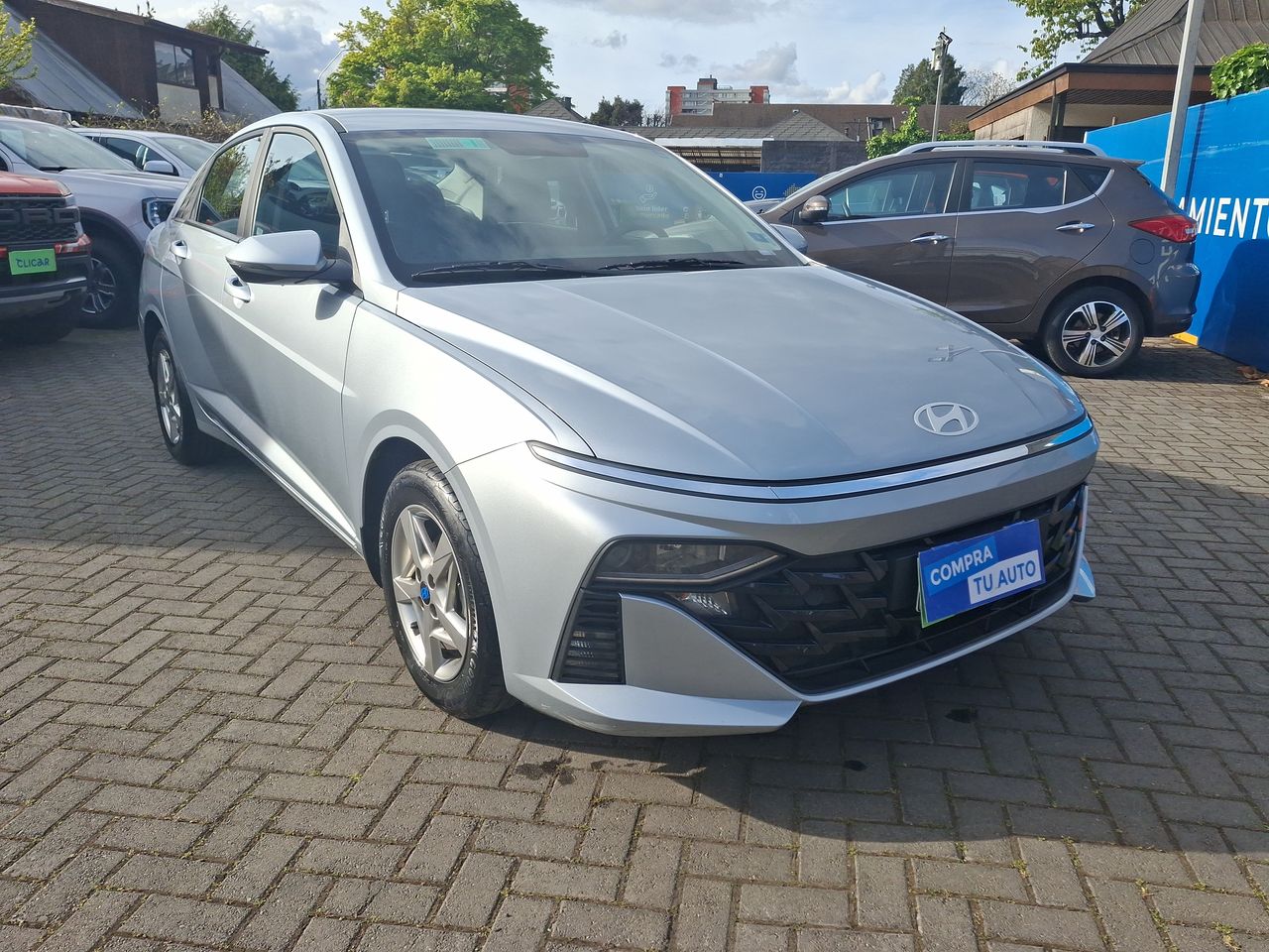 HYUNDAI - 1