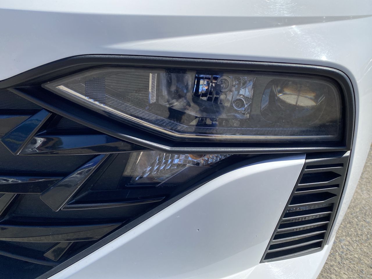 HYUNDAI - 19