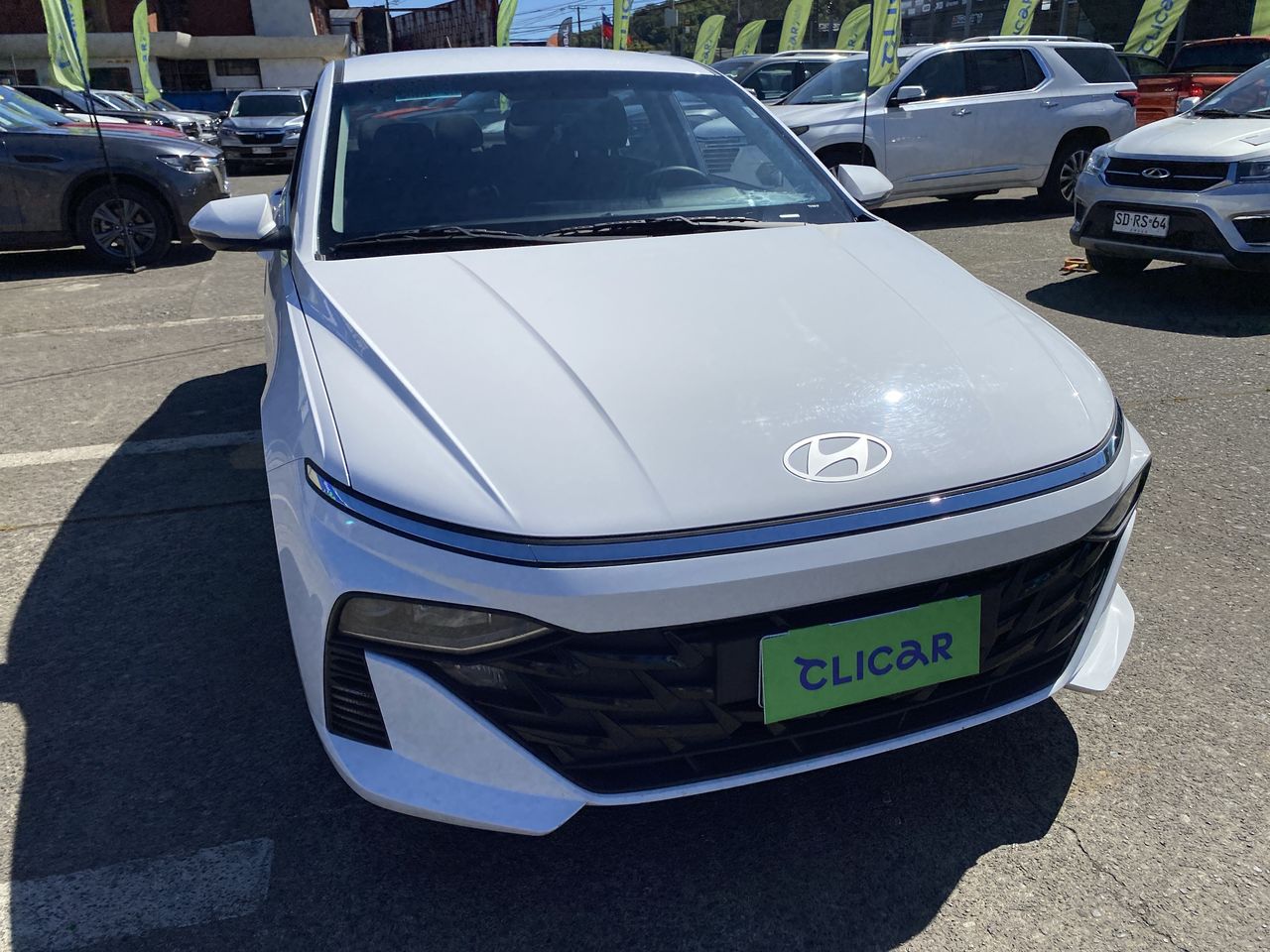 HYUNDAI - 2