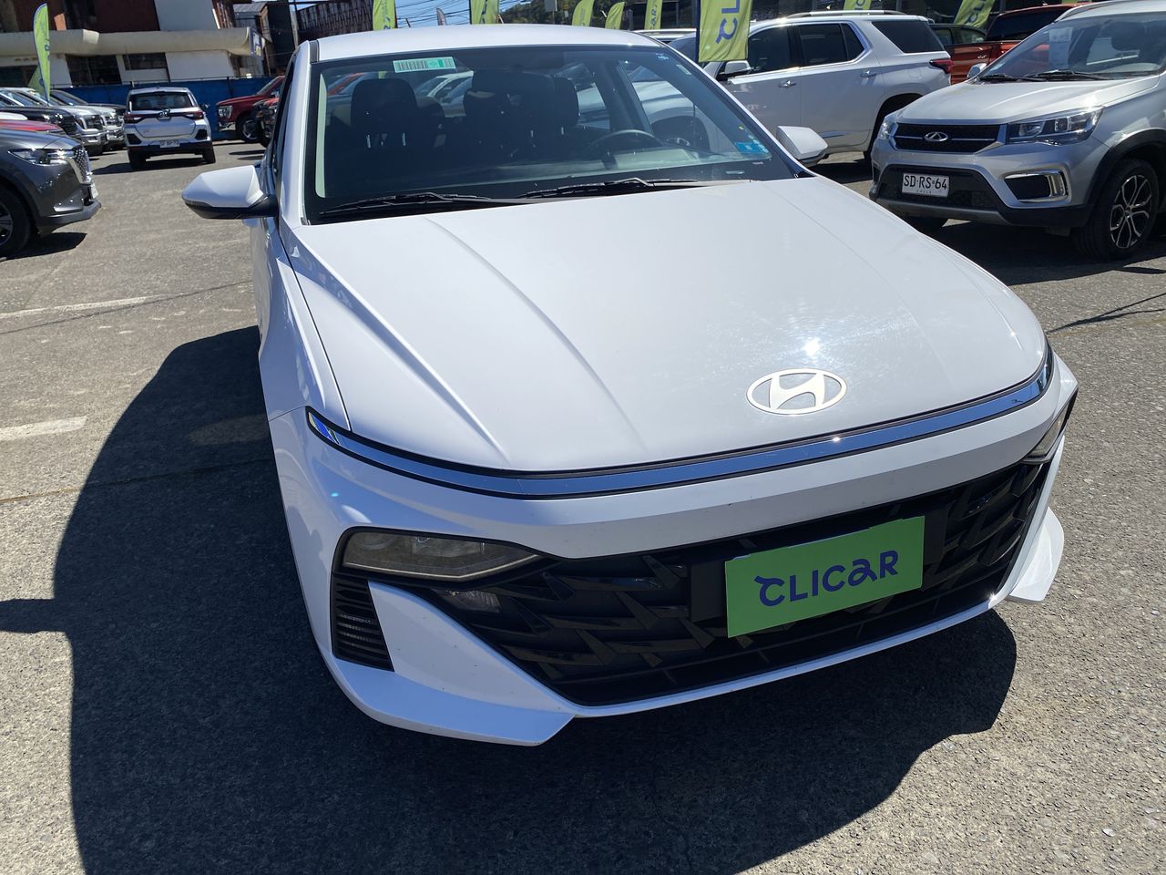 HYUNDAI - 2