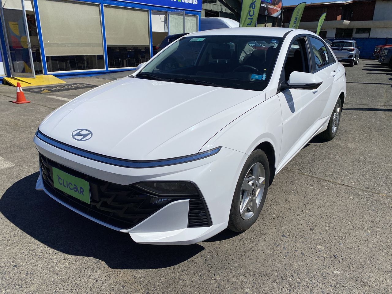 HYUNDAI - 3