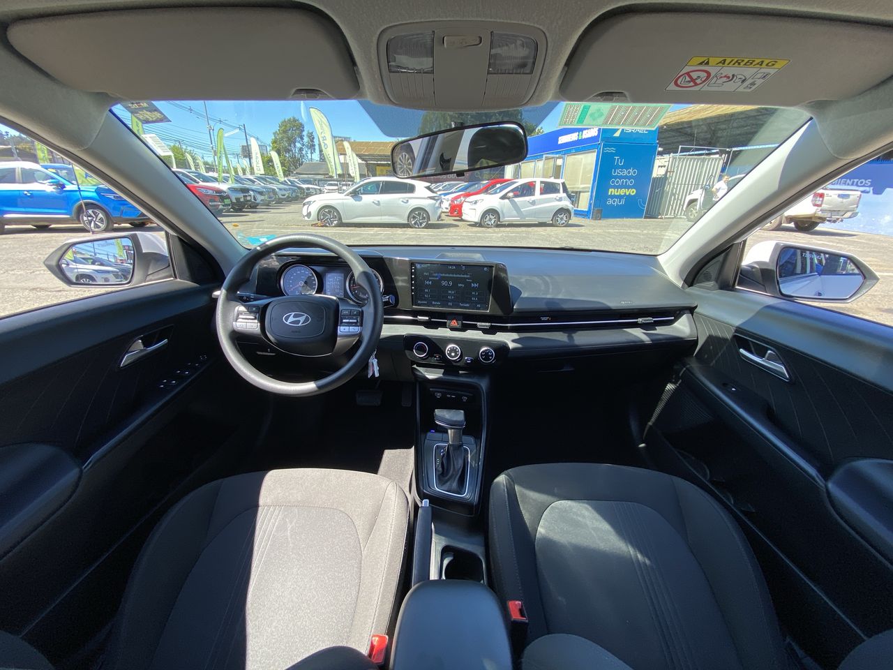 HYUNDAI - 9