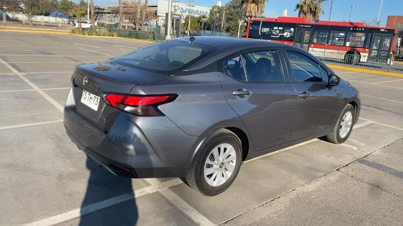 NISSAN - 3