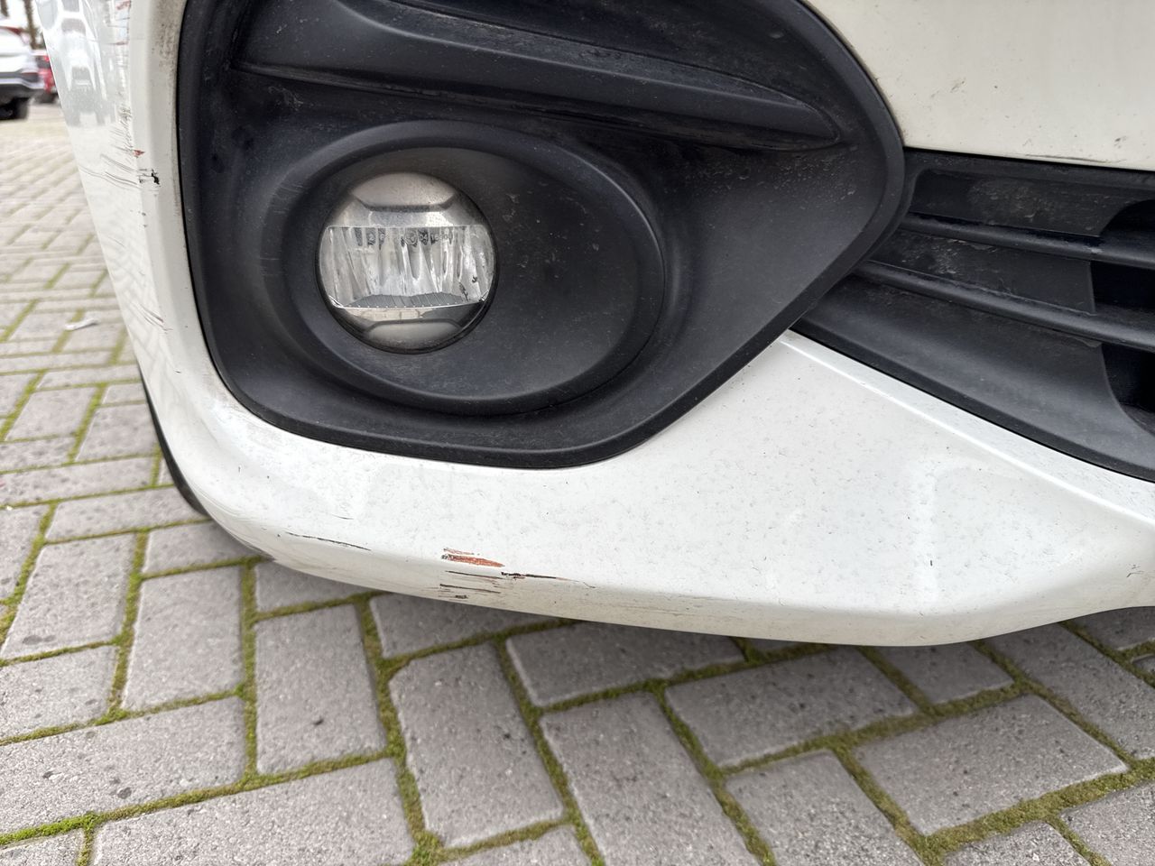 Suzuki Baleno — foto 20 de 35
