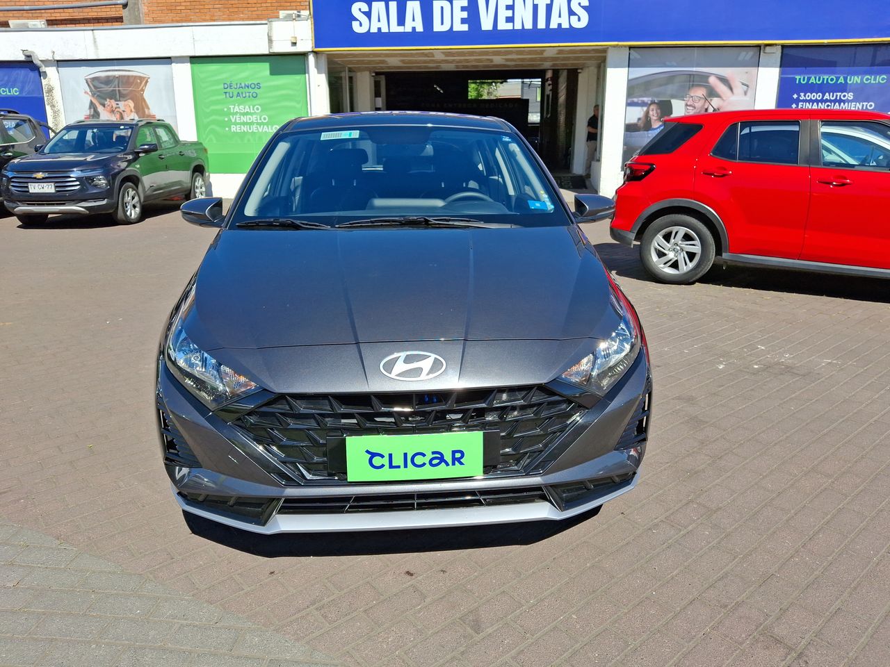 HYUNDAI - 2