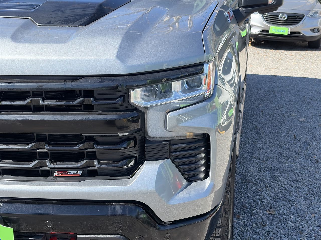 Chevrolet Silverado — foto 11 de 20