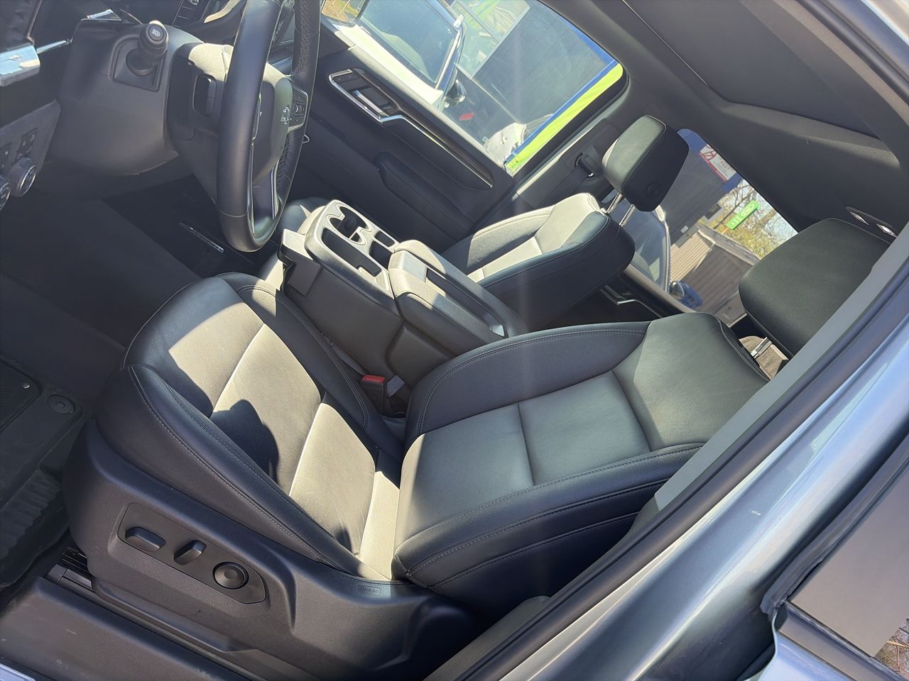 Chevrolet Silverado — foto 14 de 20
