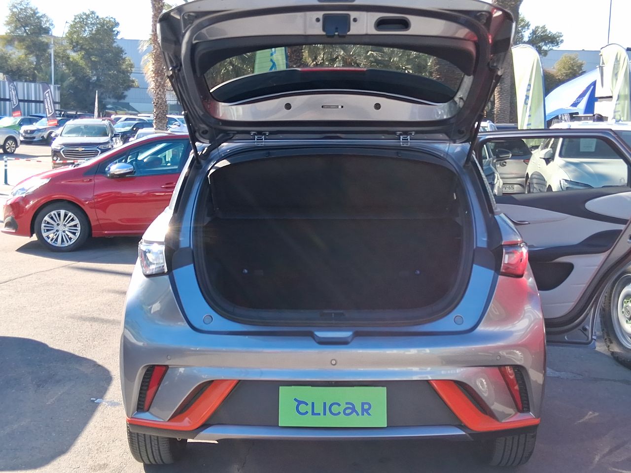 BYD - 18