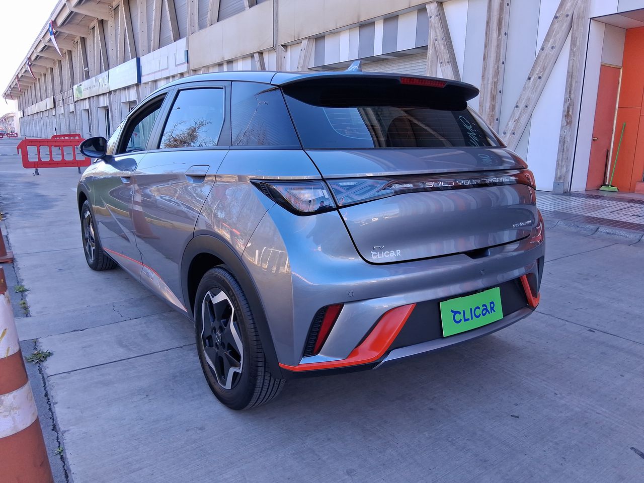 BYD - 4