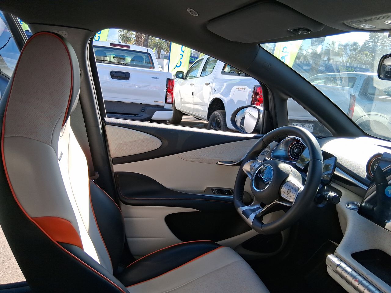 BYD - 12