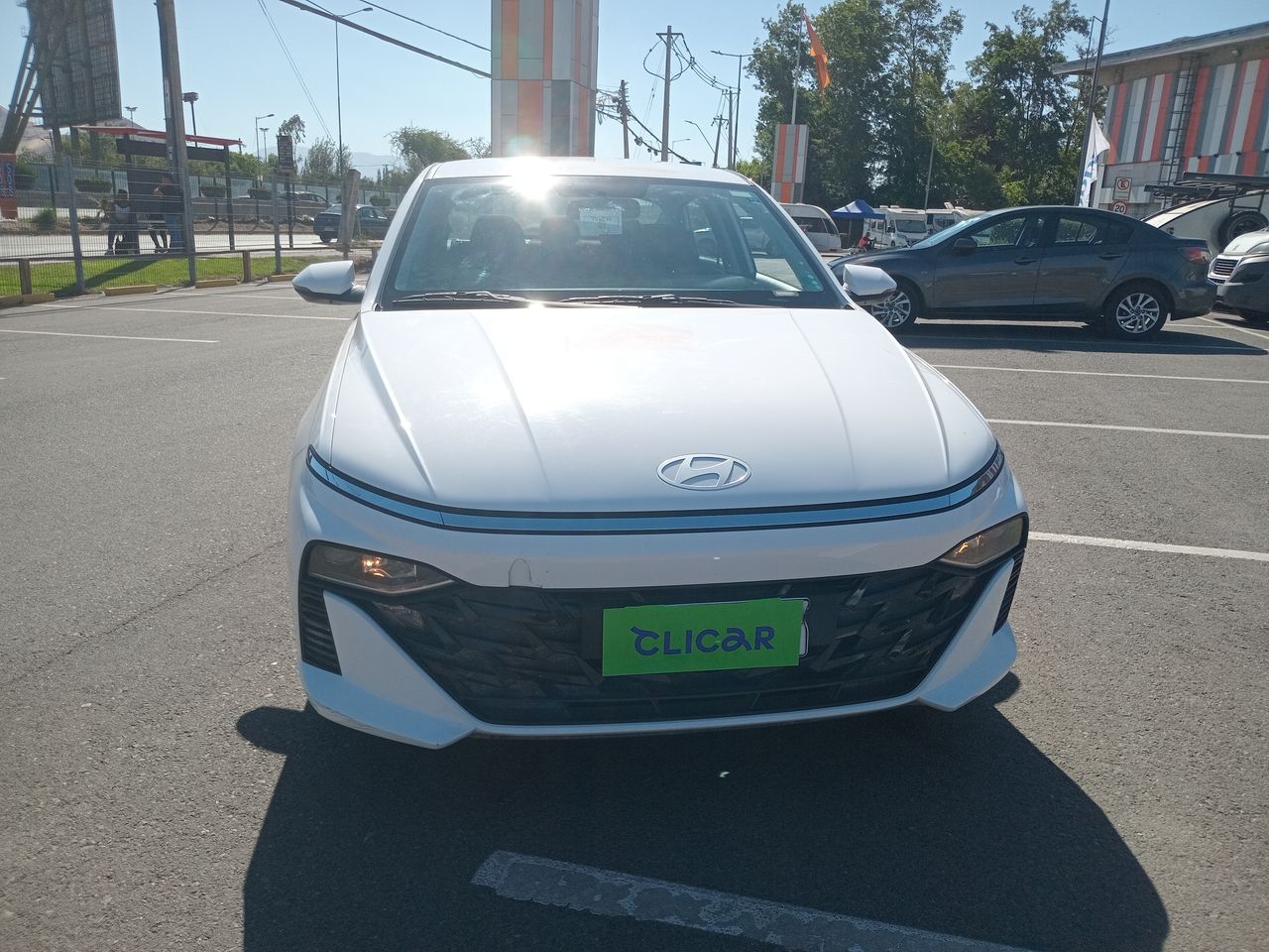 HYUNDAI - 2