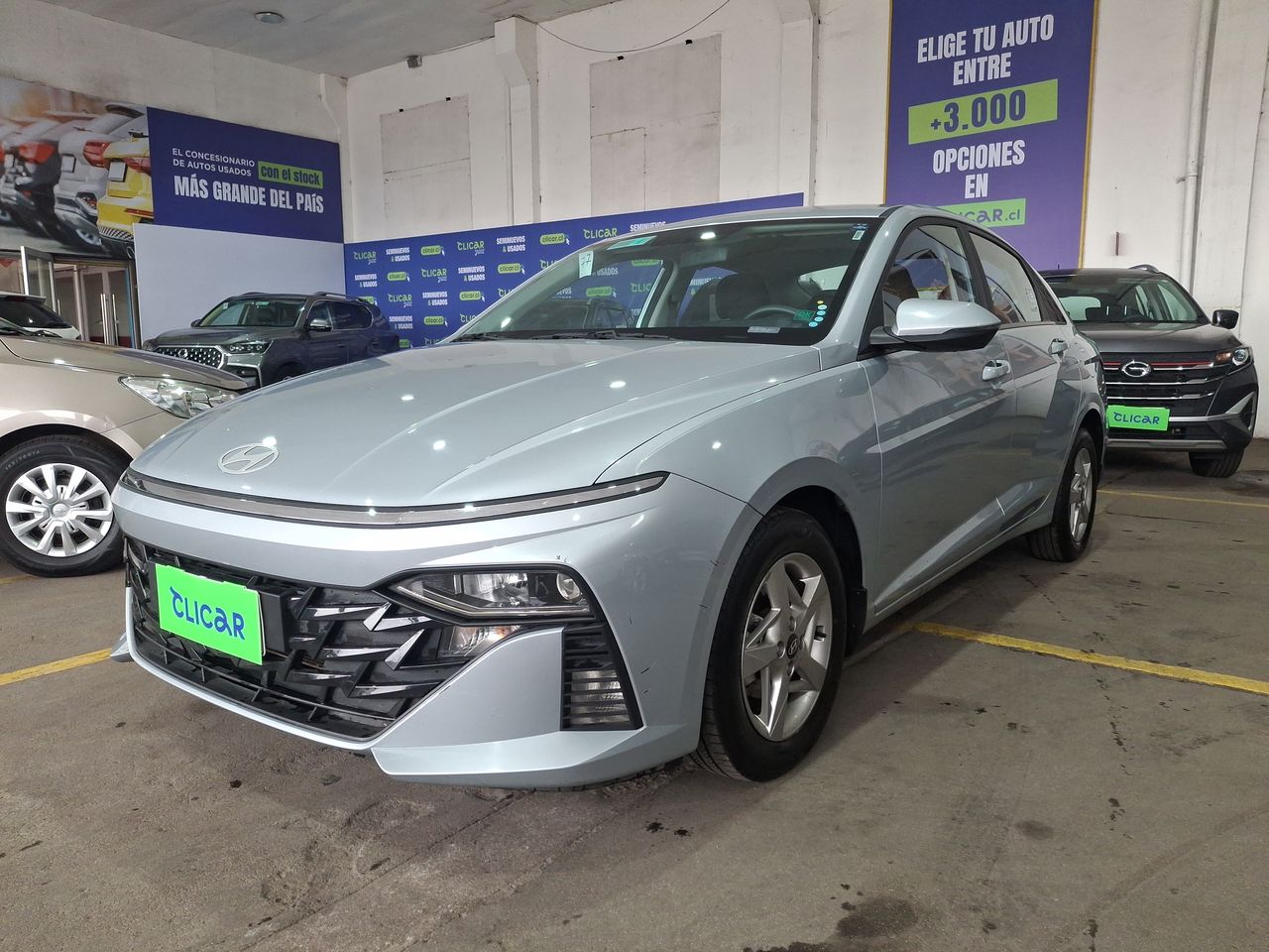 HYUNDAI - 3