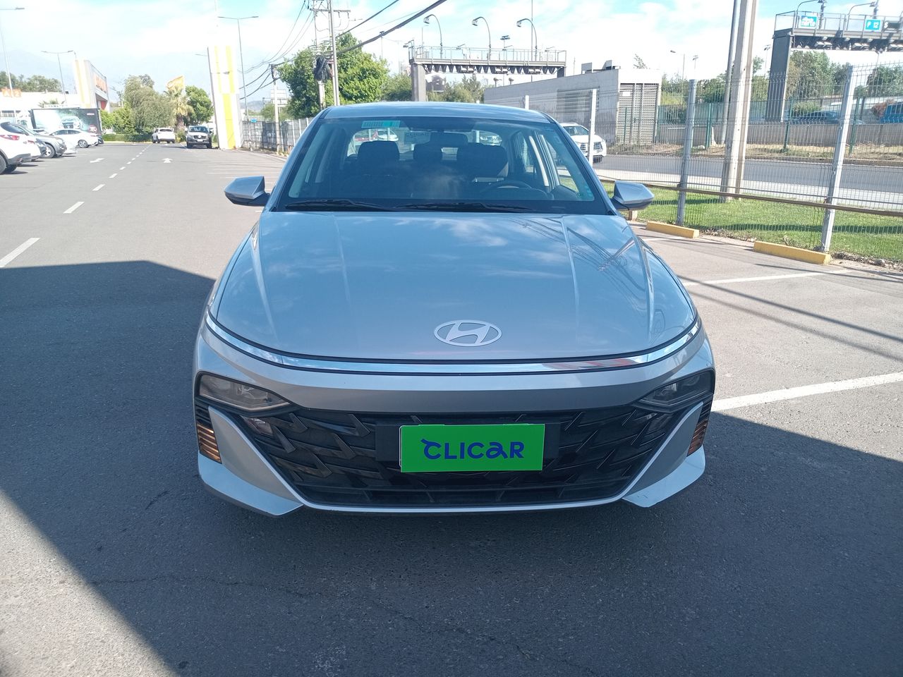 HYUNDAI - 2