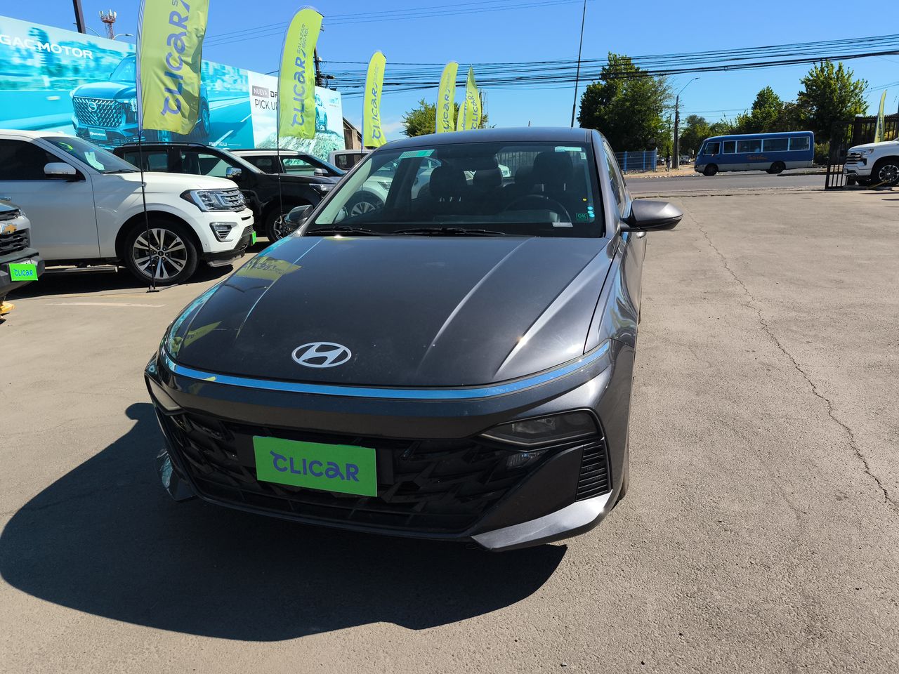HYUNDAI - 3