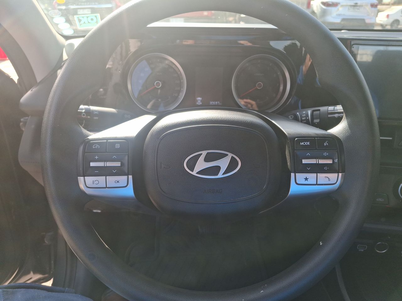 HYUNDAI - 21