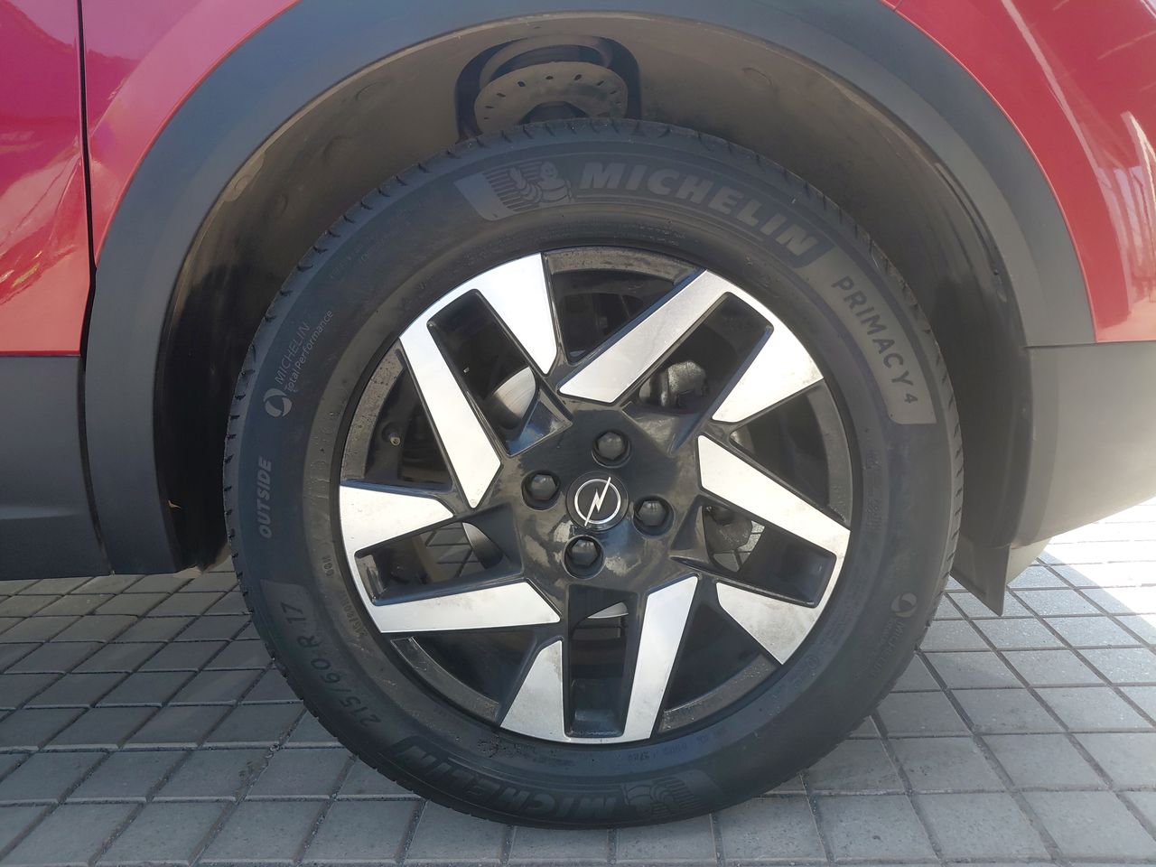 Opel Mokka — foto 18 de 34