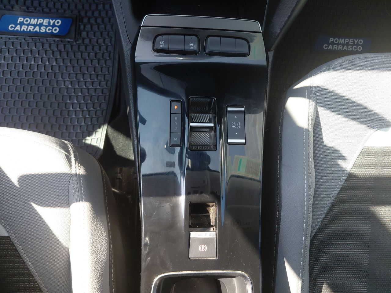 Opel Mokka — foto 31 de 34